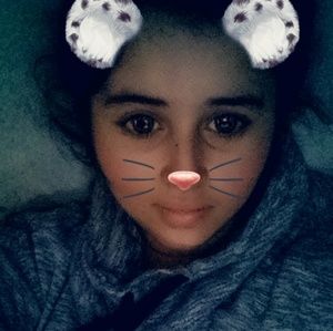 Meet your Posher, Alejandra